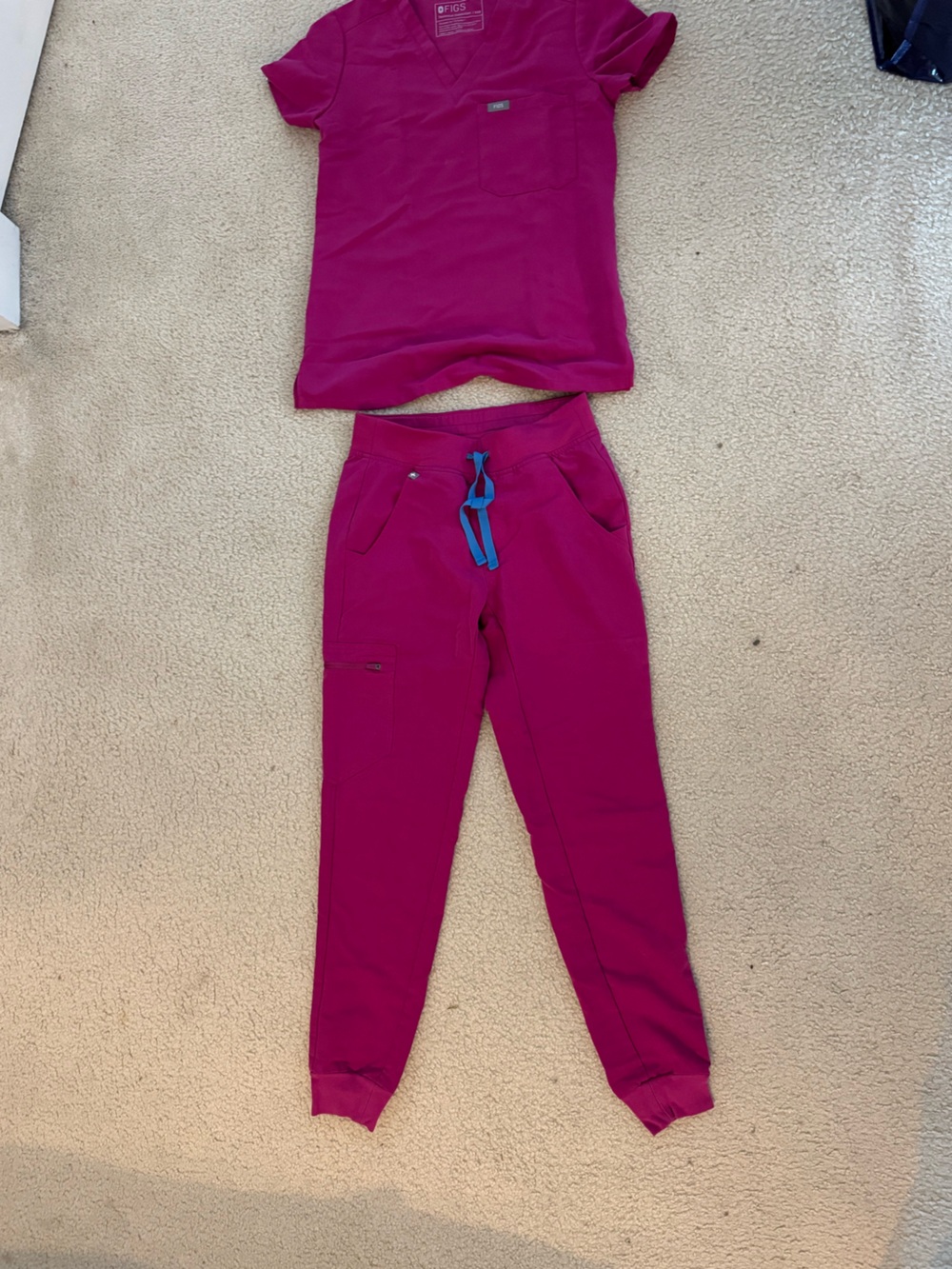 Figs Scrub Set in Pink